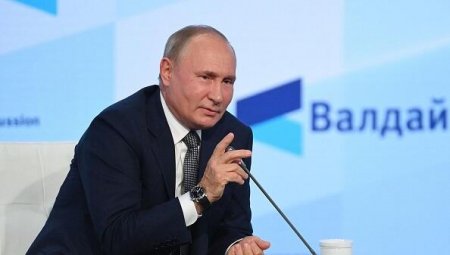 Putin dünyanın ən təhlükəli axmağıdır -