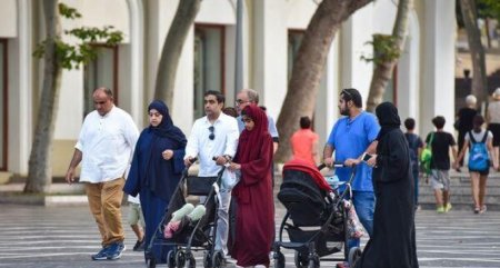 Turistlər Azərbaycandan niyə qaçır?