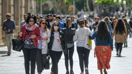 Bakını 140 min insan tərk edəcək