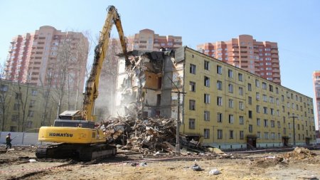 Bakının bu rayonlarında binalar söküləcək - 