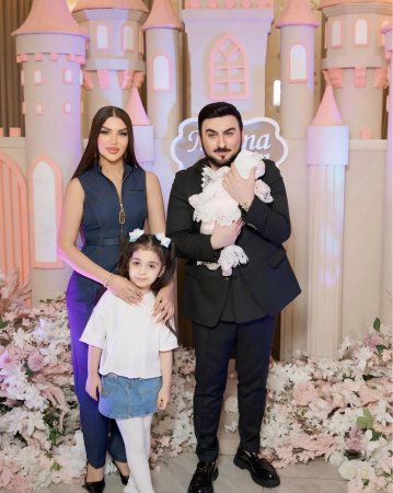 Tolik yeni doğulan qızından danışdı -