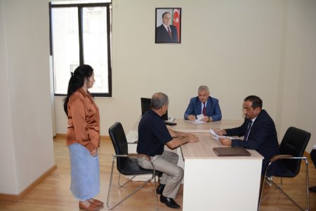 İcra başçısı tərəfindən növbəti dəfə vətəndaşların müraciətləri dinlənilib