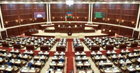 Bu deputatlar Rusiya ilə bağlı niyə danışmır?-