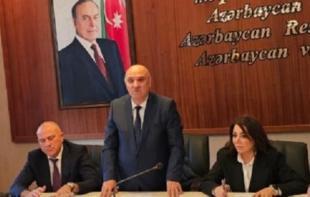 Nəsimi icra hakimiyyətinin səlahiyyətli şəxsləri Elxan Yaqubova “yaşıl işıq” yandırdılar- 