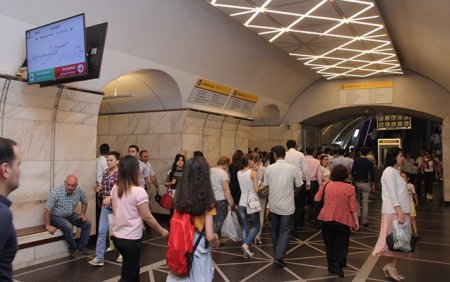 Bakı metrosunda üztanıma ilə ödəniş sistemi tətbiq oluna bilər