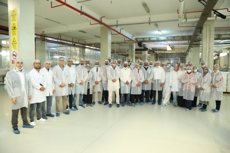Pakistanlı tələbələr “Ulduz” fabrikində istehsalat turu keçdilər