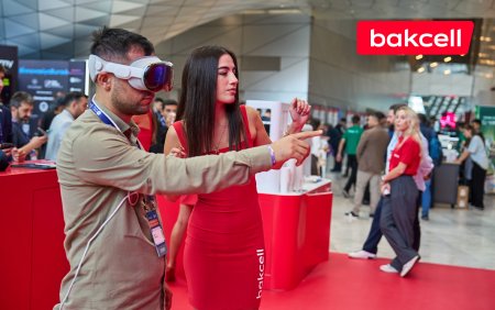 “Bakcell” “INMerge” Sammitində ən son innovasiyalarla çıxış edir – 