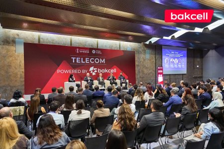 “Bakcell”in baş icraçı direktoru “INMerge” İnnovasiya Sammitində çıxış edib