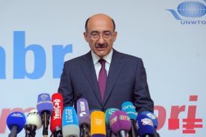"Bu ilin 8 ayında Azərbaycana 1 milyon 818 min turist gəlib"