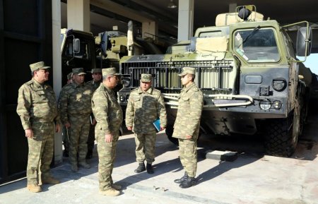 Zakir Həsənov prezidentin tapşırığı ilə cəbhədə döyüş hazırlığını yoxladı — 