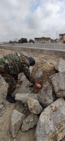 Bakının mərkəzində qumbara tapılıb  - 