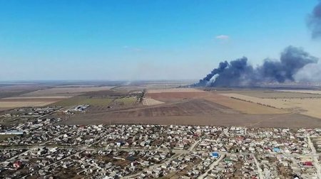 Ukrayna ordusunun vurduğu aerodrom: 