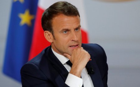 Fransa Prezidenti Baş nazirin istefasını qəbul etməyib