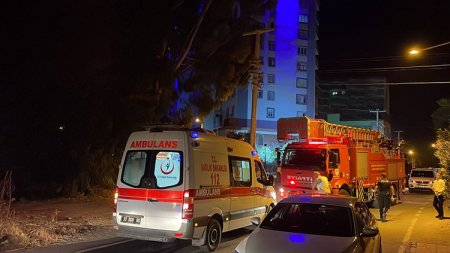 Türkiyədə polis yataqxanasına silahlı basqın olub