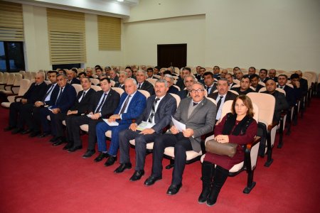 İcra başçısı müşavirə keçirdi 