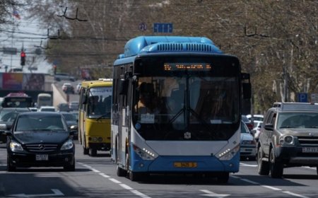 İrəvanda avtobus sürücüləri tətil edirlər