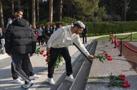 Messi Heydər Əliyevin məzarında... – 