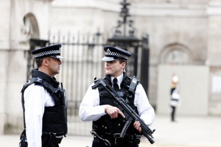 Britaniyada Rusiya kəşfiyyatı üçün işləyən 3 nəfər həbs olunub